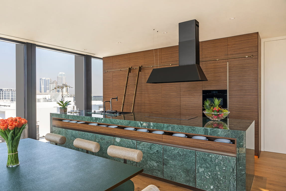 Penthouse — 3